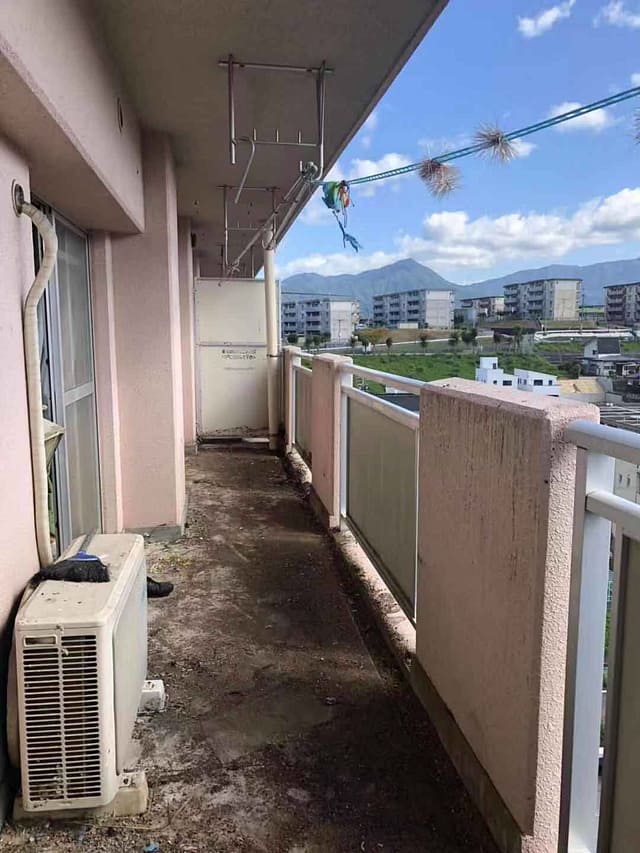 ベランダの不用品回収・処分、掃除・片づけ | 九州片付け隊 佐賀 ベランダの不用品回収・処分 アフター