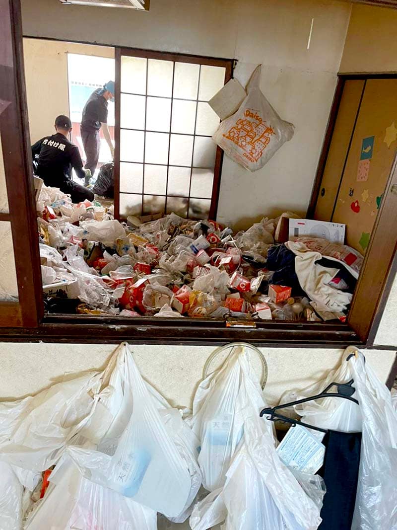 ゴミ屋敷片付け現場写真
